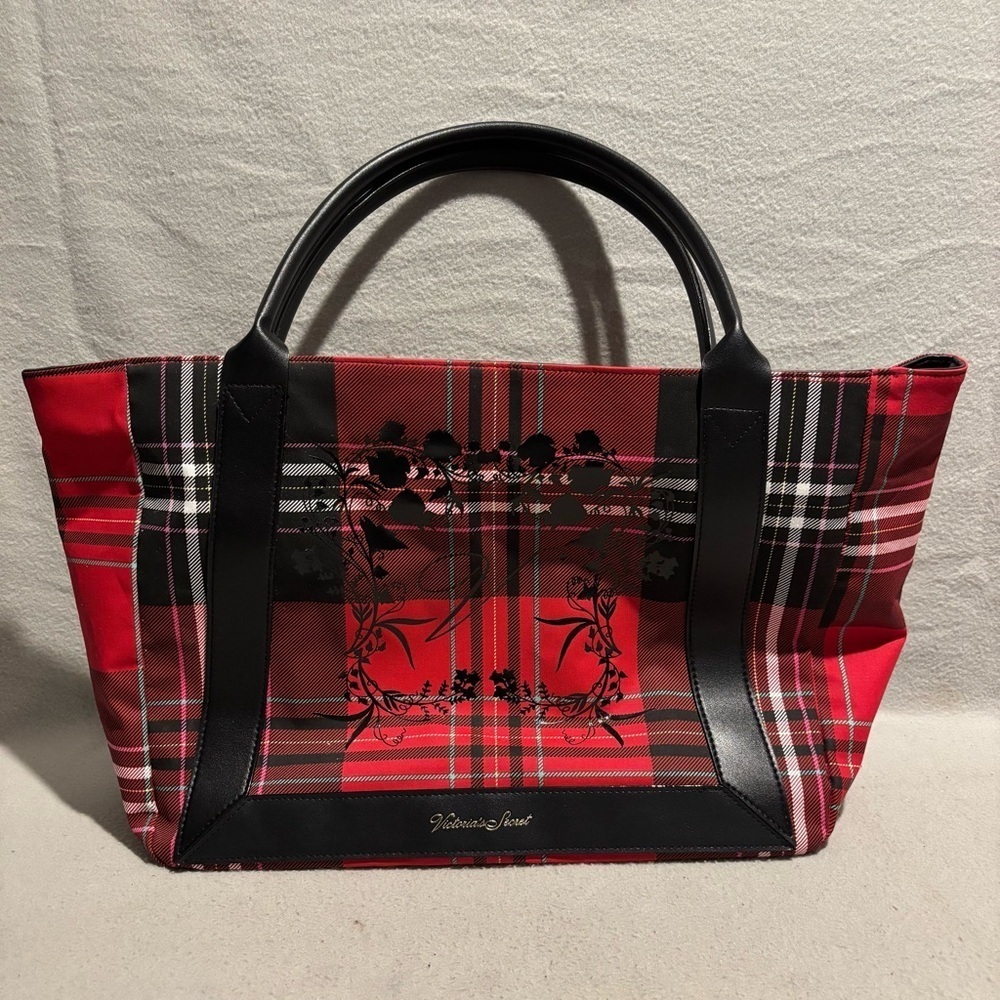 Victoria's Secret Weekender Carry All Tote / Beach Bag
